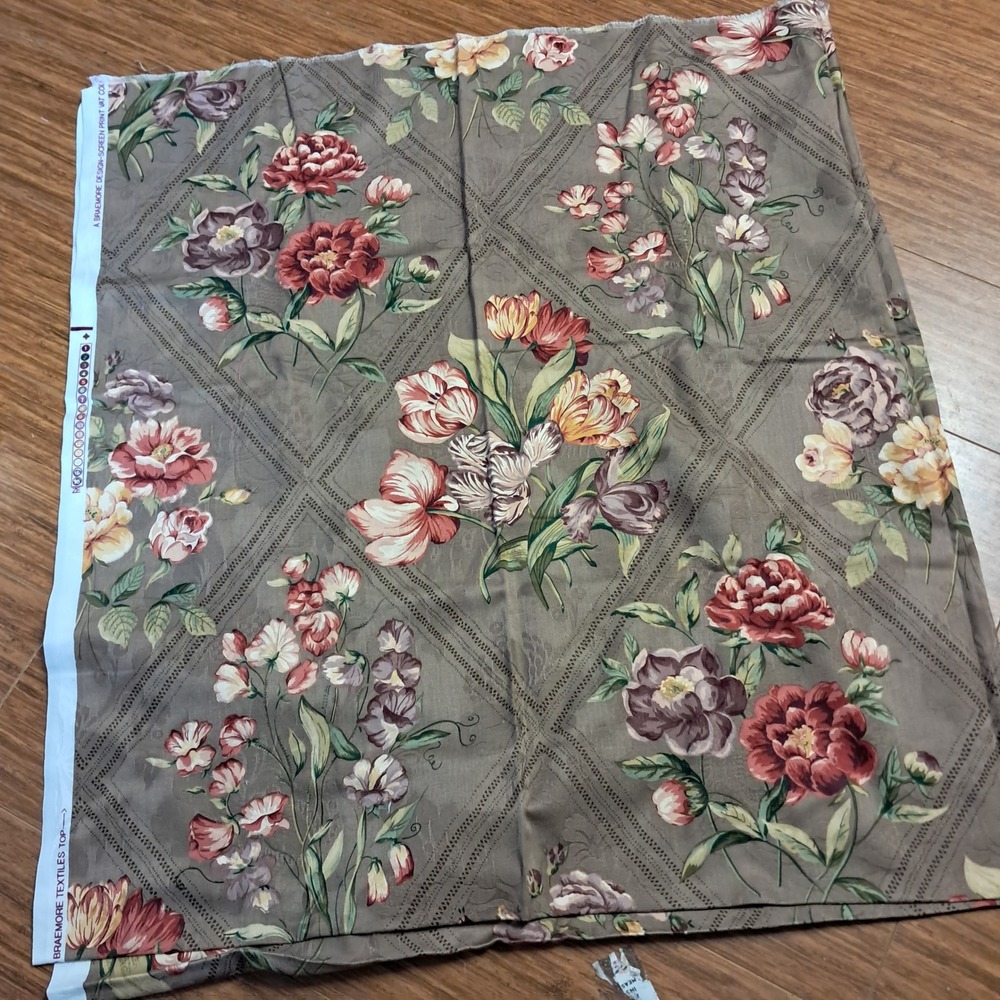 Braemore Textiles Floral Fabric 1 1/2‎ Yards Pre Washed 60 Inches Wide Roses